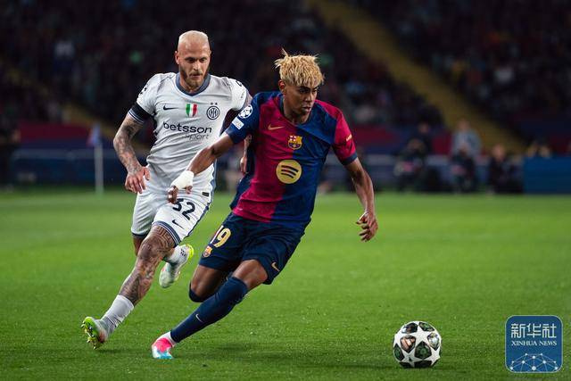开云体育首页-欧冠 | 巴塞罗那平国际米兰
