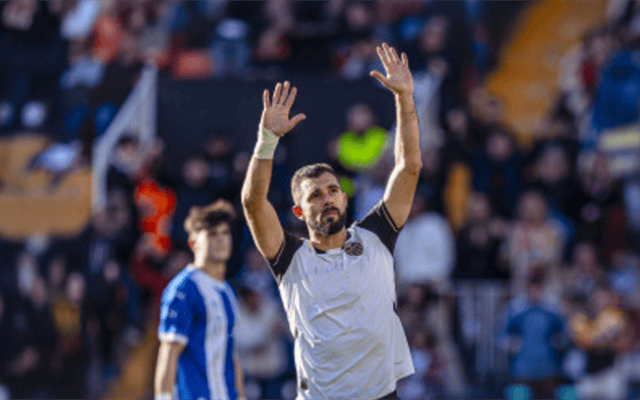 开云体育-西甲：阿拉维斯保级压力巨大，巴伦西亚近期状态强势