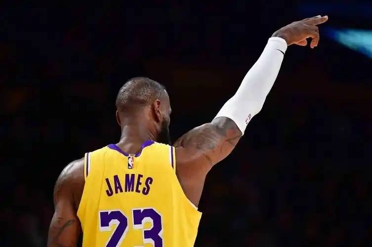 kaiyun-詹姆斯和洛杉矶湖人，若好聚好散也挺好的