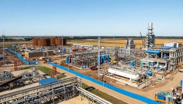 kaiyun-乌军使用远程无人机袭击俄罗斯克拉斯诺达尔边疆区炼油厂