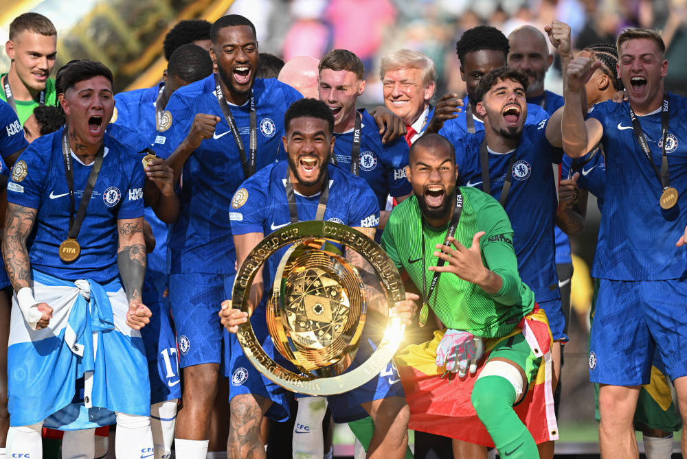 kering-猜猜谁是英超冠军？拿下双榜一的红军无缘，曼城与蓝军才是真龙