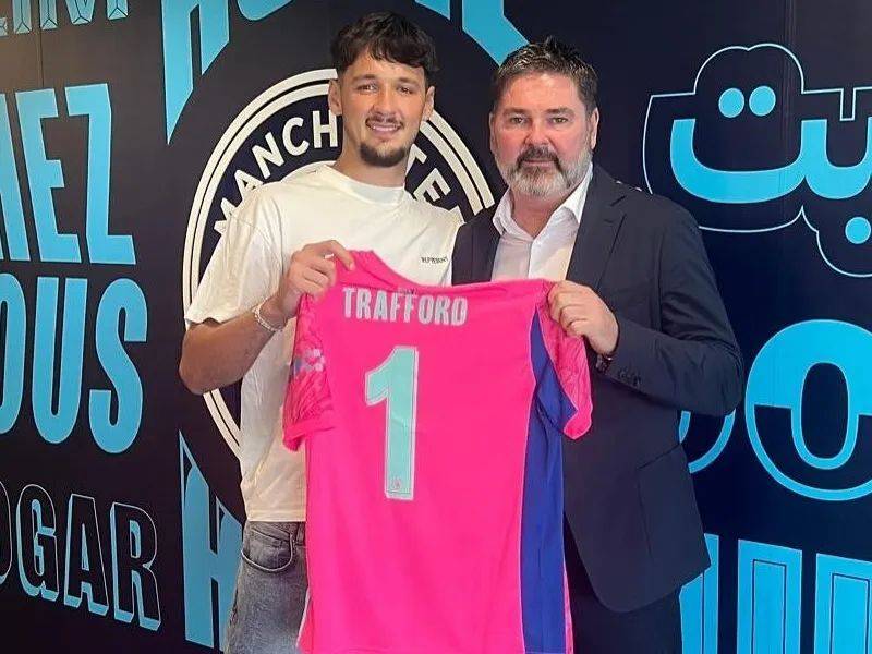 开云体育首页-曼城信任英冠小将，两倍付出换来十年无忧，埃德森有望离队