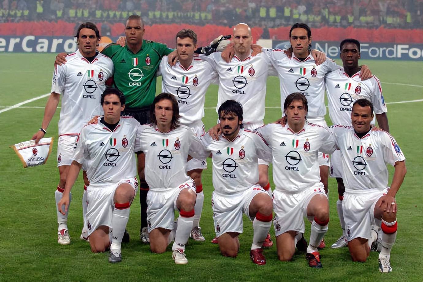 开云体育网址-【资料】AC米兰2004-2005赛季欧冠半决赛胜埃因霍温,决赛负利物浦【AC米兰资料】【足球资料】