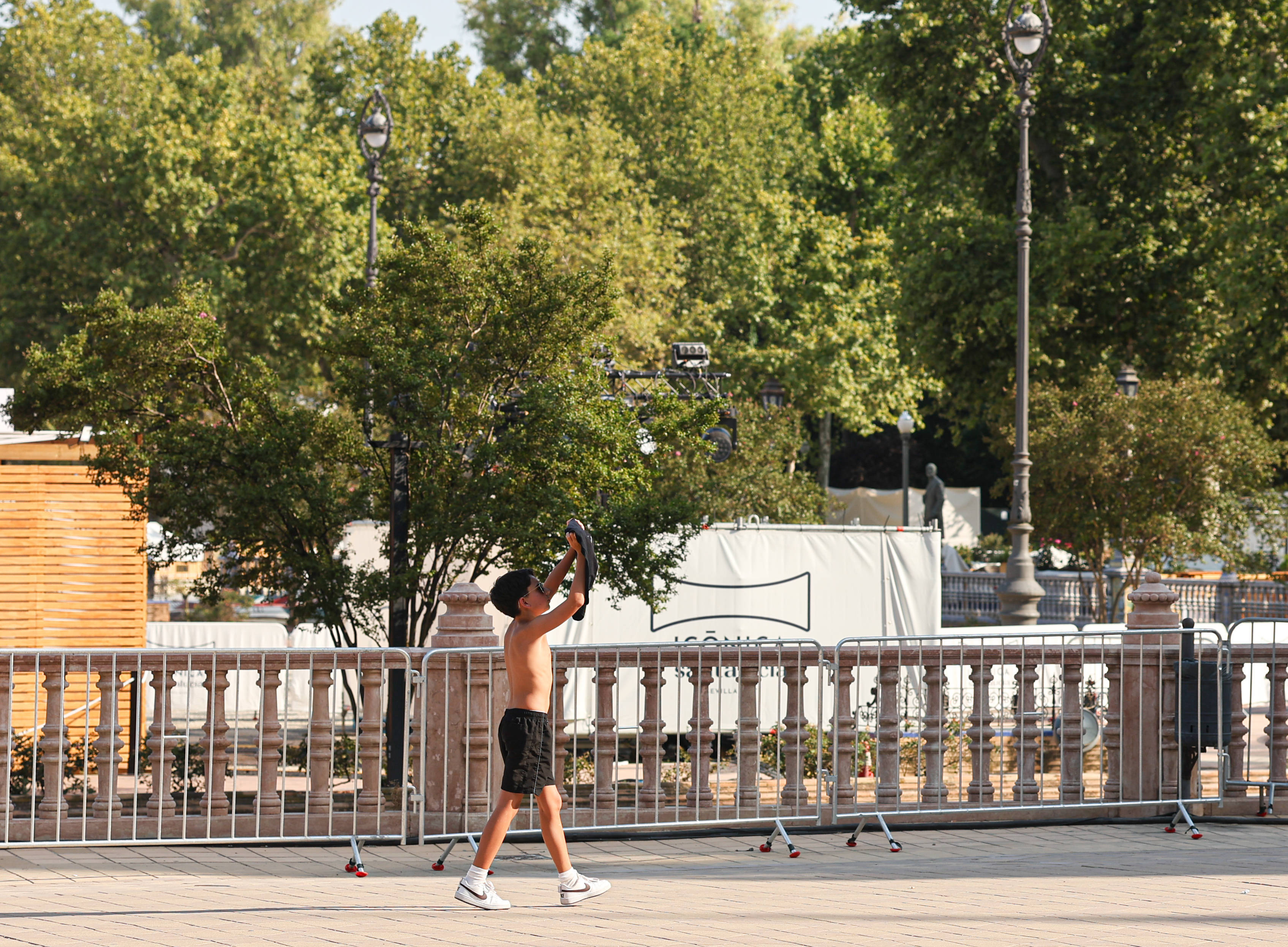 开云体育中国-西班牙塞维利亚：烈日炎炎