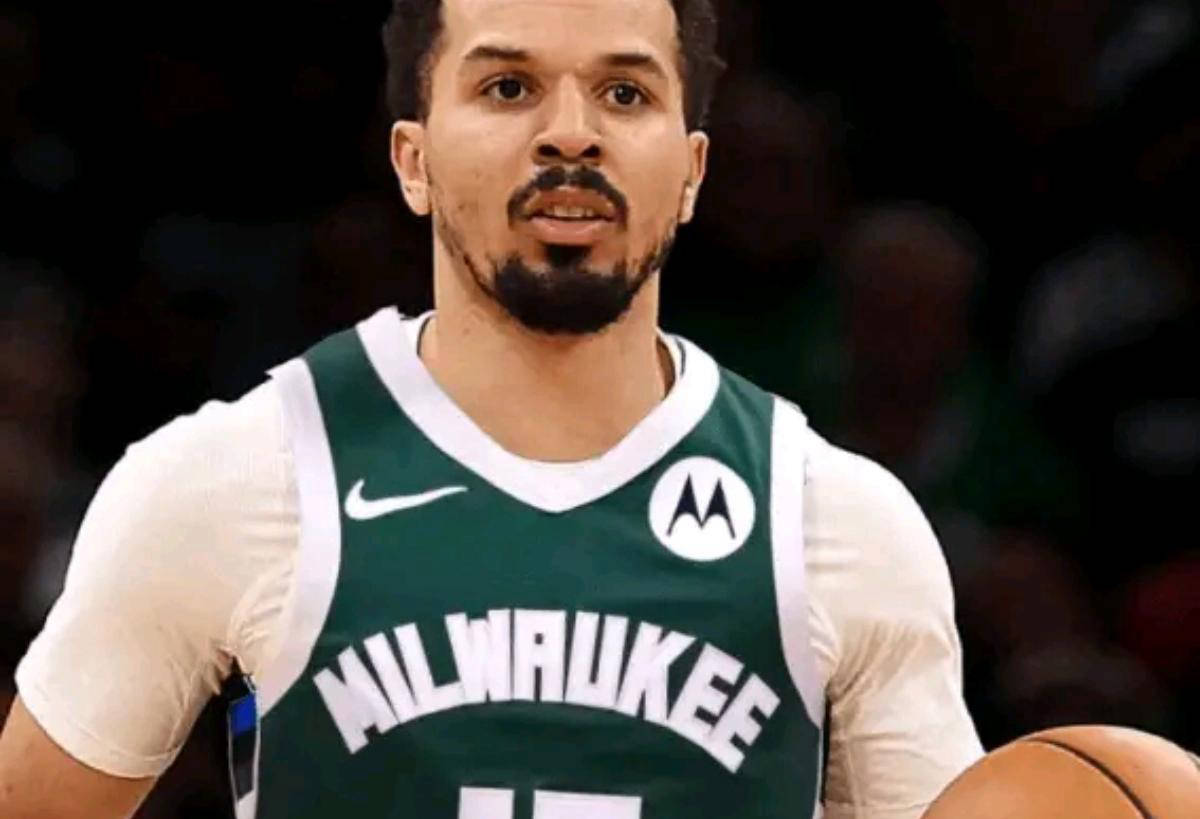 开云体育-密尔沃基雄鹿连续签约达到10笔