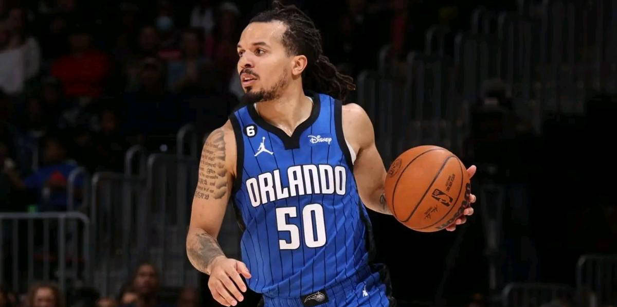 开云体育-密尔沃基雄鹿连续签约达到10笔