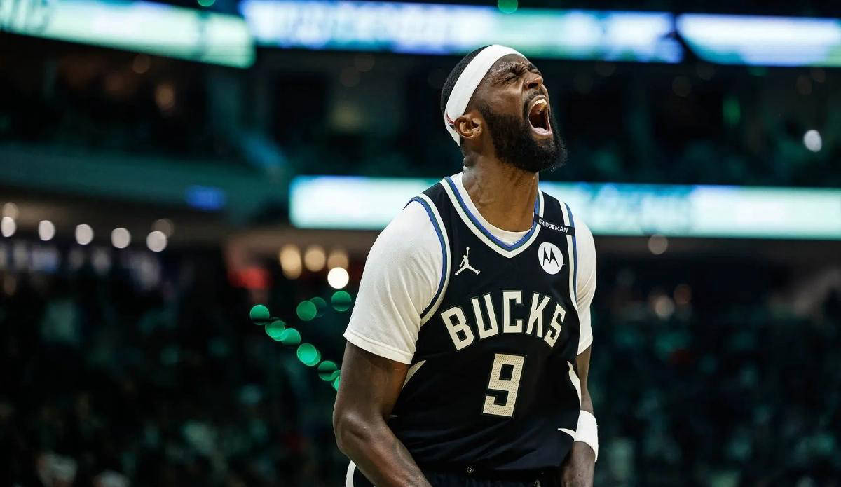 开云体育下载-密尔沃基雄鹿队的自由市场签约风波