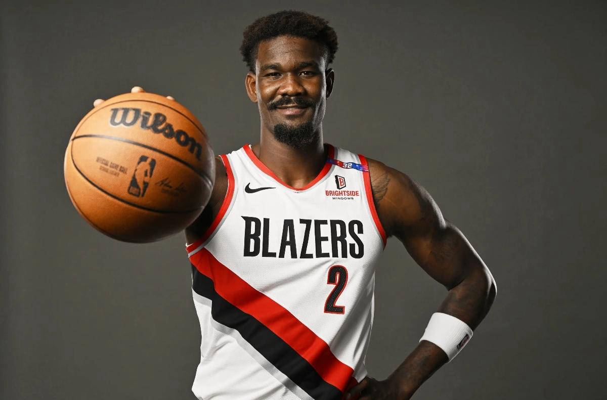 kaiyun-密尔沃基雄鹿加入争夺德安德烈艾顿战局