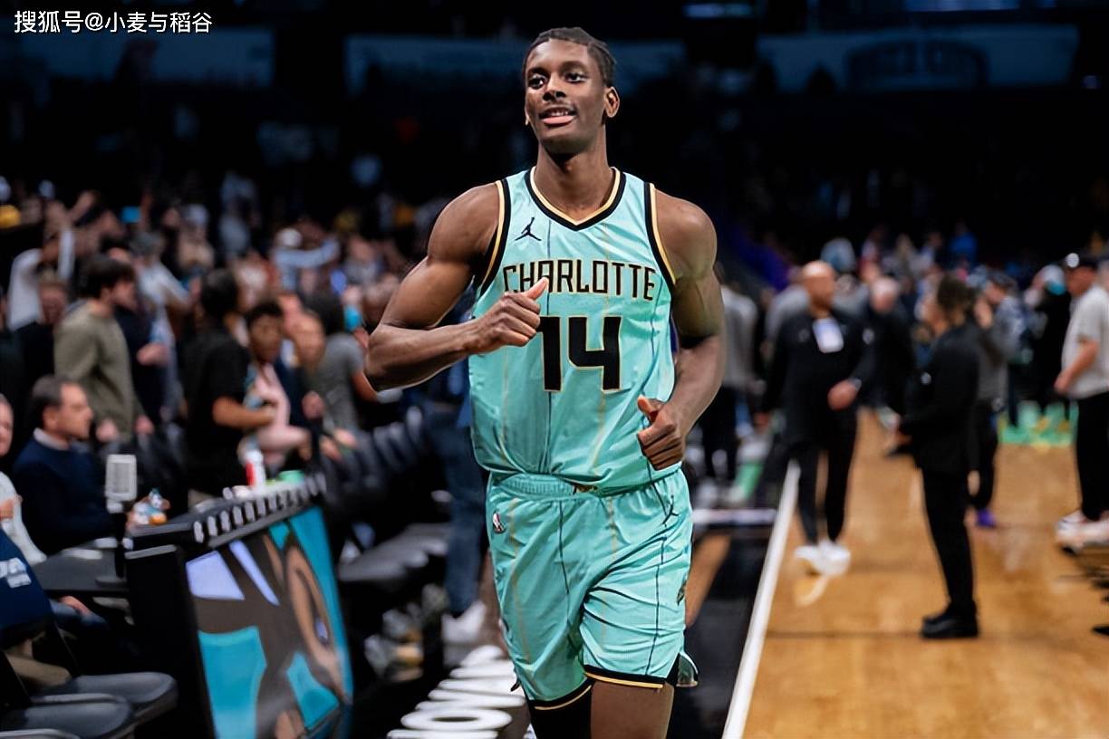 开云体育首页-前脚刚被裁掉后脚又要召回，法国队对于前快船内线的操作不太厚道