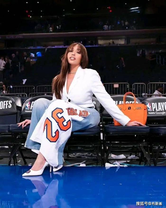 开云体育下载-32号之前森林狼中锋，唐斯把明尼苏达当成了家，卡尔的狼队前半生