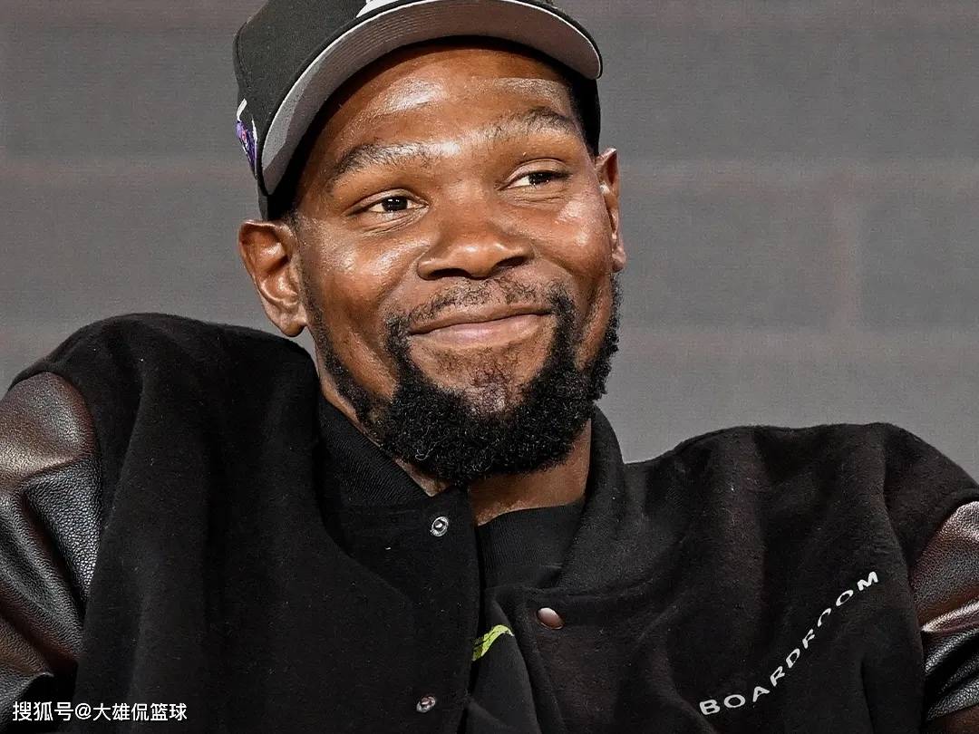 开云体育首页-阿里纳斯怂恿史密斯揍詹姆斯,还为其挑好了日子