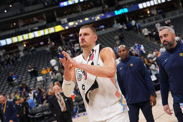 kering-丹佛掘金的完美夏天