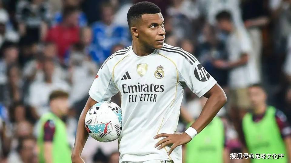 kaiyun-利物浦还是阿森纳？姆巴佩放弃对英超冠军争夺战的判断，称“关键因素”被提及