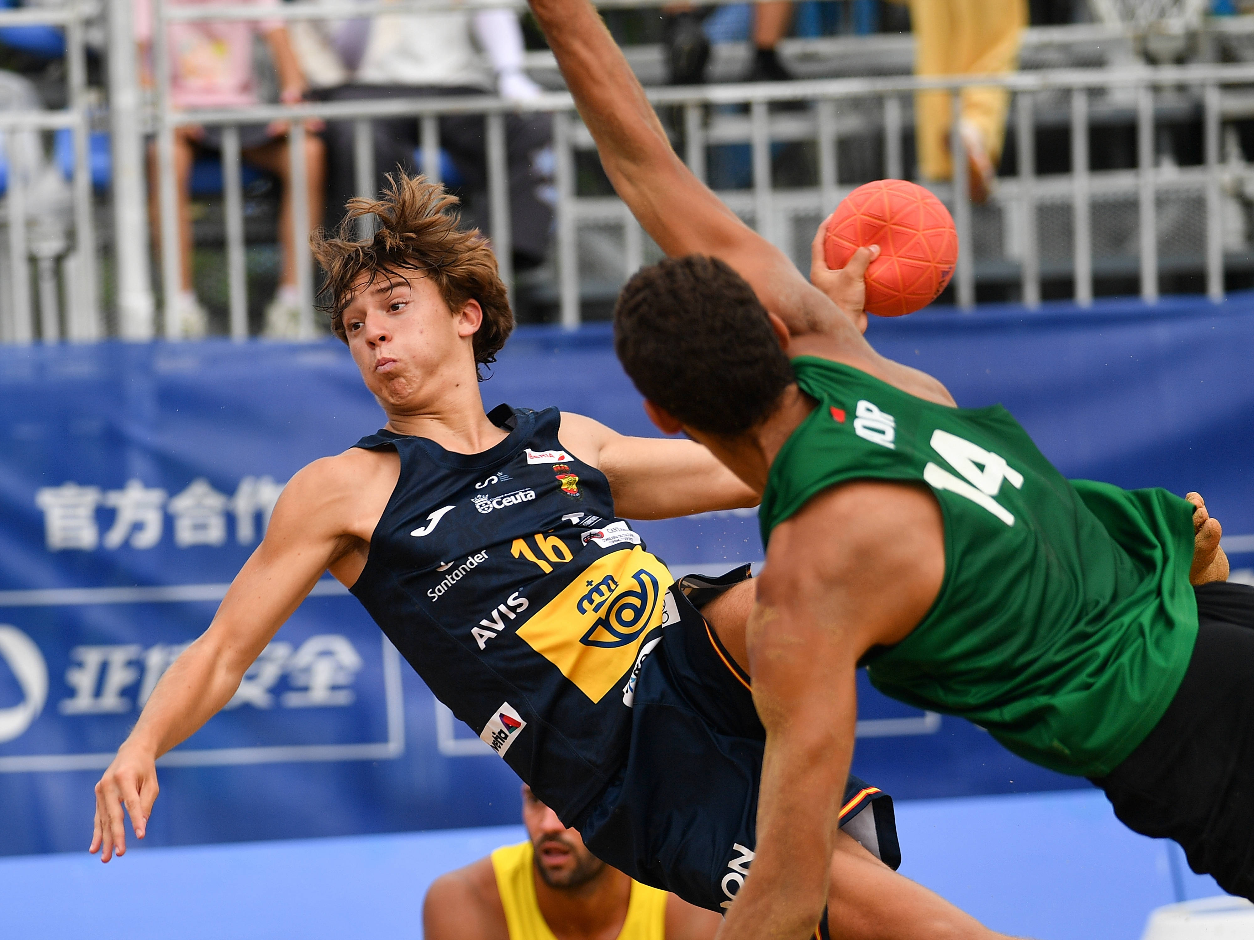 开云体育-（成都世运会）沙滩手球——男子半决赛：葡萄牙队胜西班牙队