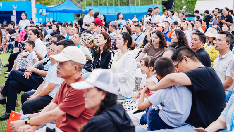 开云体育平台-2025年国际攀联世界杯攀岩赛（中国贵阳）开幕