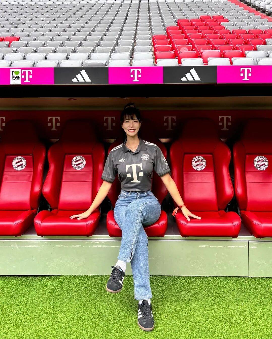 开云体育下载-欧冠联赛：拜仁慕尼黑自贬身价，切尔西主帅惨遭羞辱