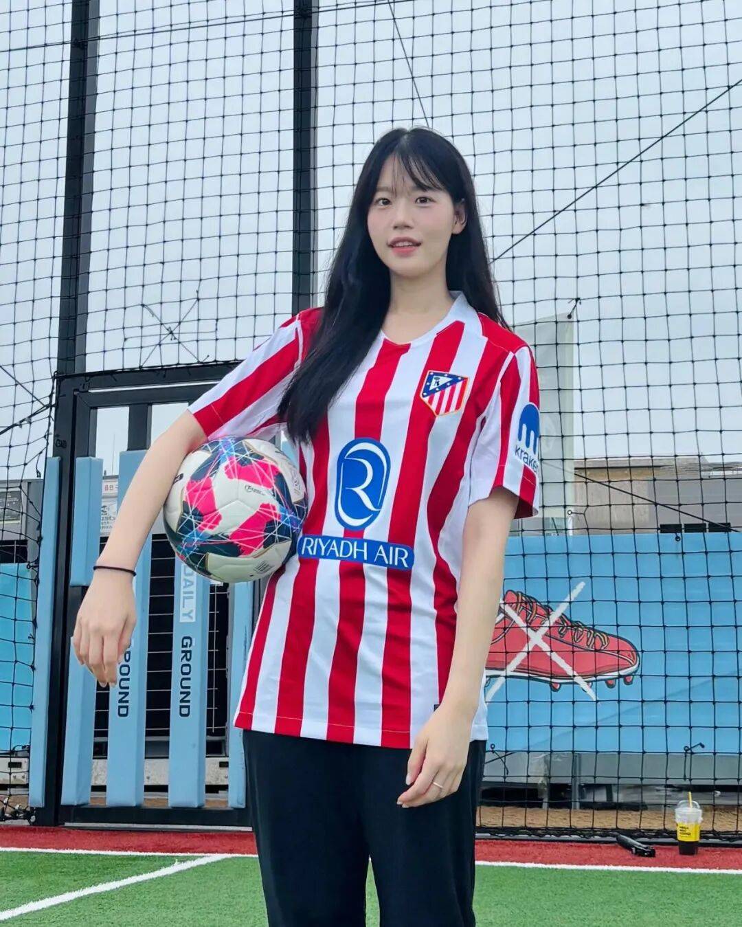 开云体育app-欧冠联赛:利物浦伊萨克首秀,马德里竞技五人缺席